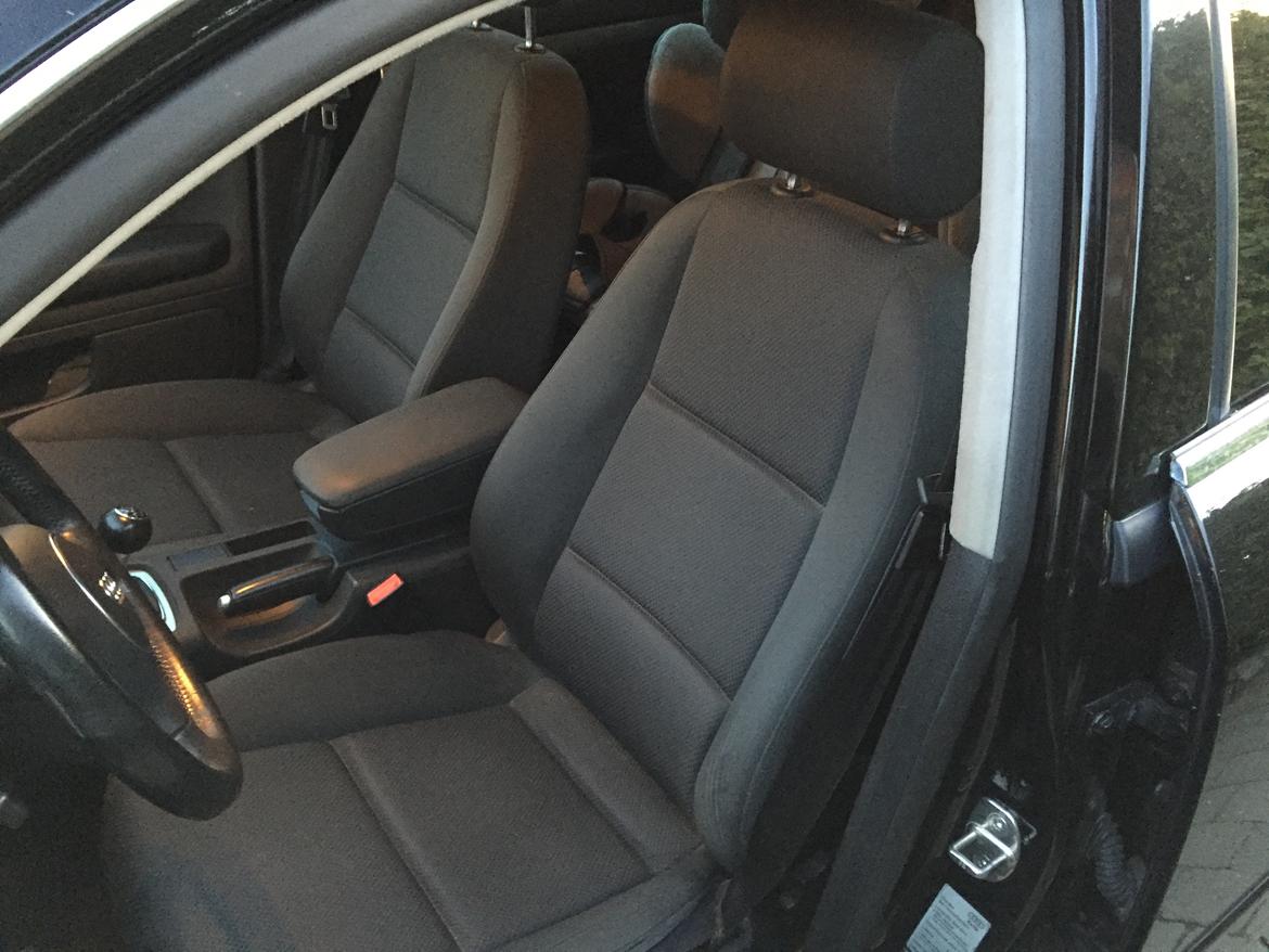 Audi A4 B6 1.8t "solgt" billede 16