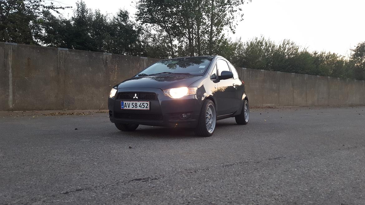Mitsubishi Colt 1.3 Intense Cp 3d billede 1