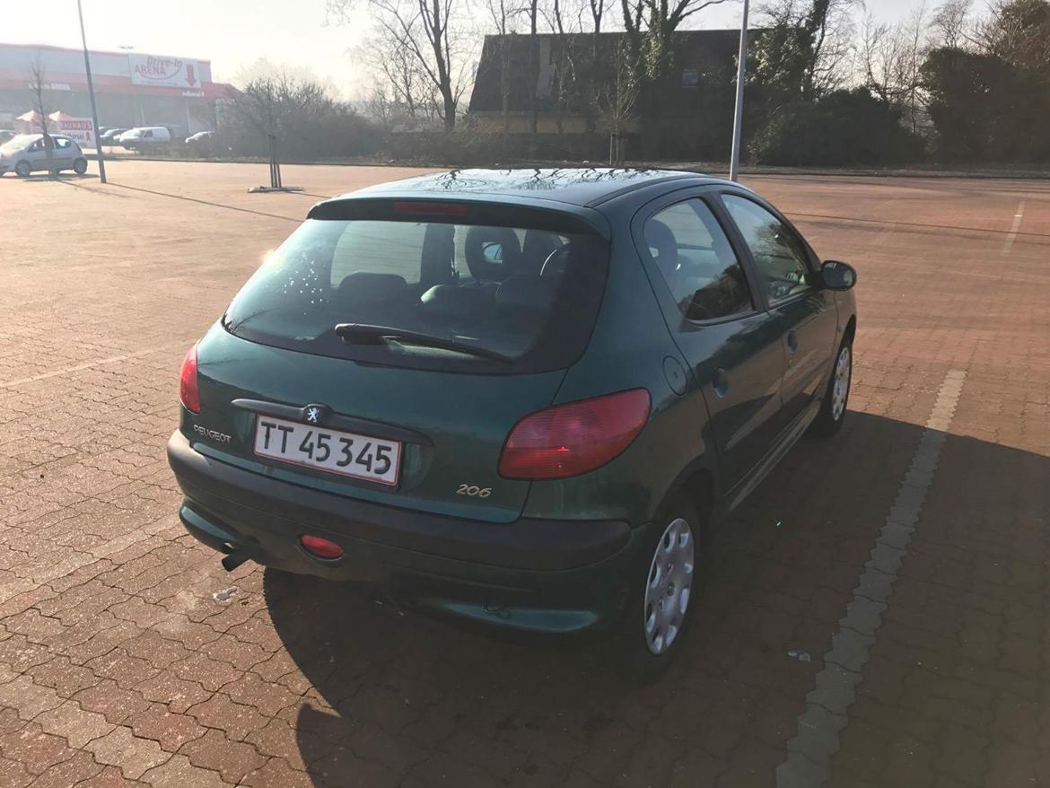 Peugeot 206 billede 2