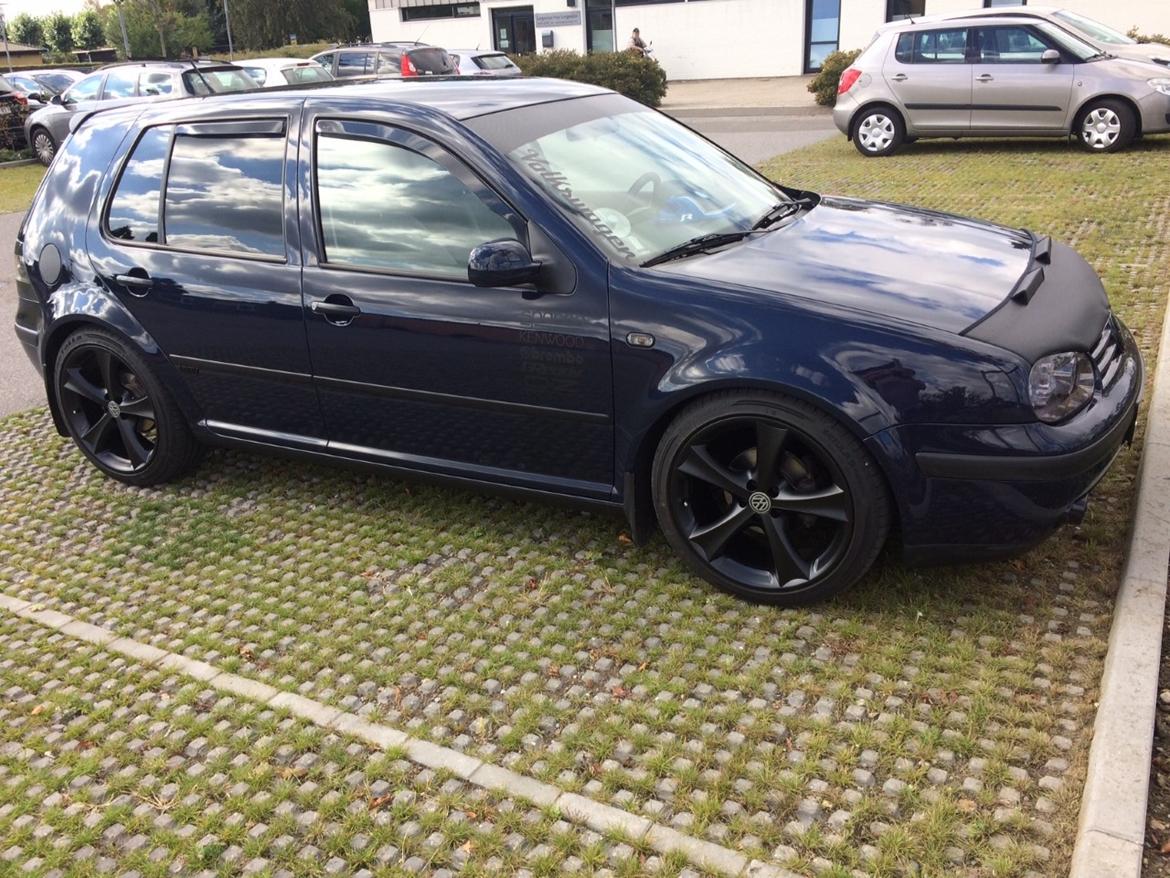 VW Golf 4 billede 1