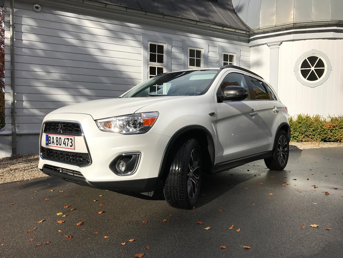 Mitsubishi ASX 1,6 Benzin Silky White billede 2