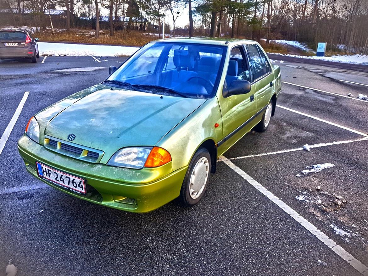 Suzuki Swift GLX Sedan "Koreakrigen" billede 2