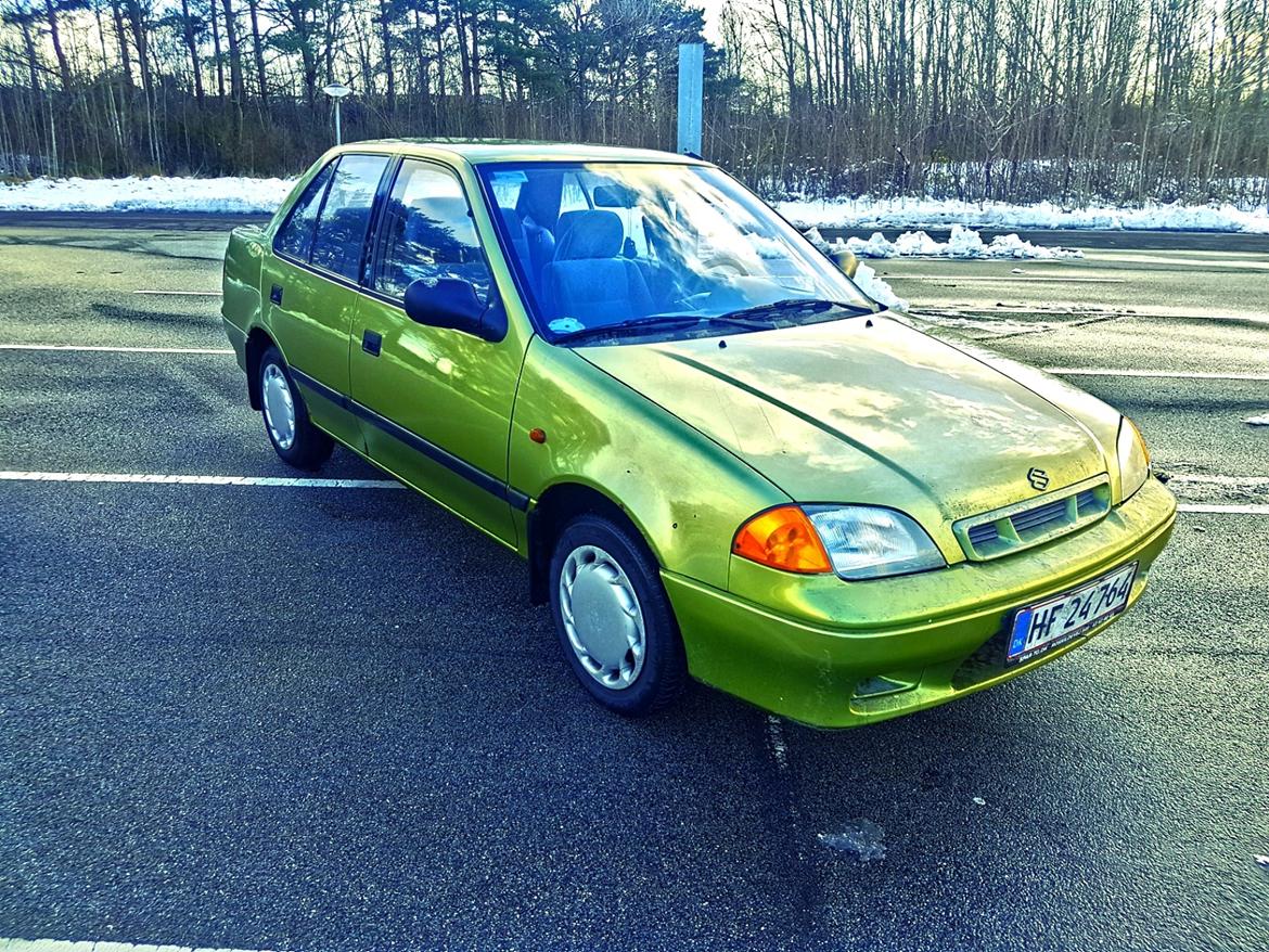 Suzuki Swift GLX Sedan "Koreakrigen" billede 3