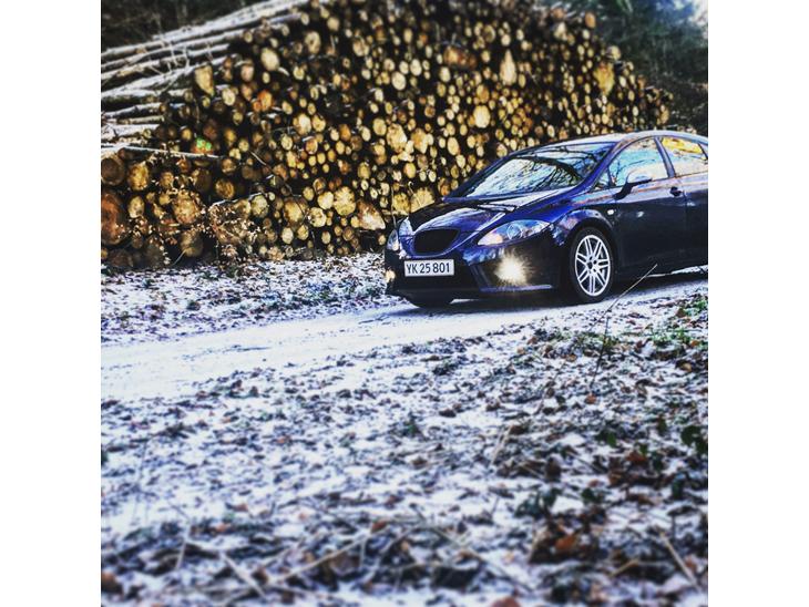 {{currentPhoto.altText}} billede {{currentPhoto.number}}