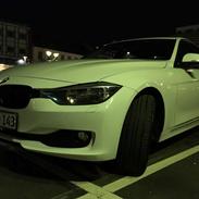 BMW 320D - F30