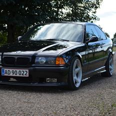 BMW E36 Coupe 325i