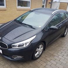 Kia Ceed 1,6 CRDi Premium