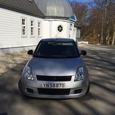 Suzuki SWIFT 1,5 GLX