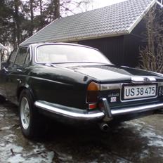 Jaguar XJ 6 L ( Lang model med extra benplads )