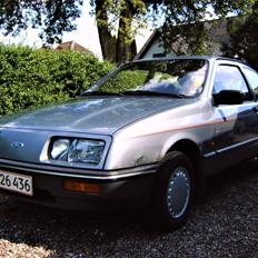 Ford Sierra 1.6 Laser