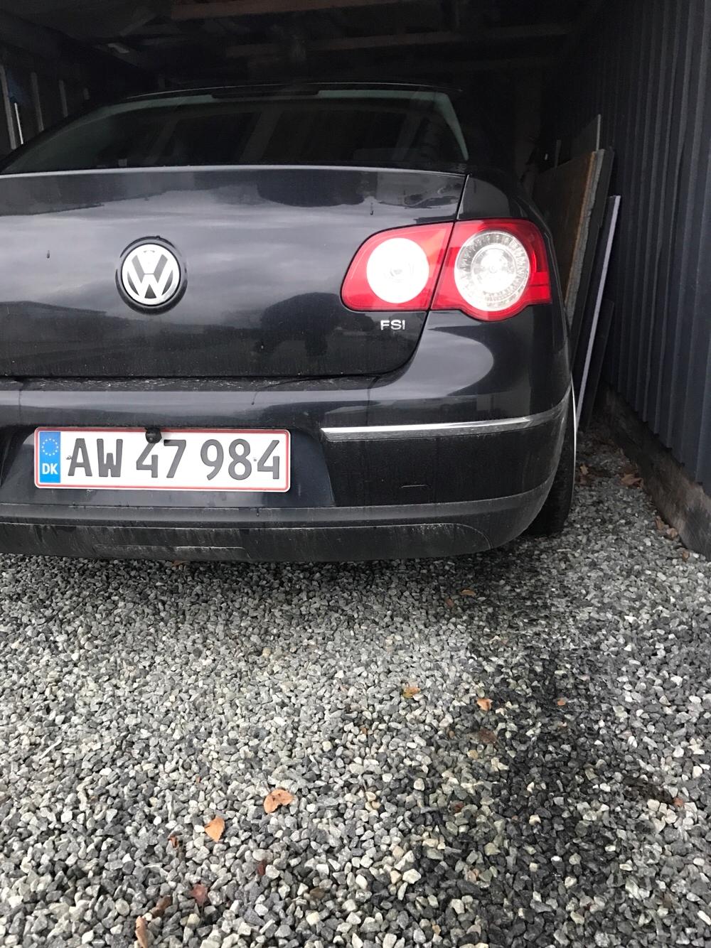 VW Passat 1.6 FSI billede 16