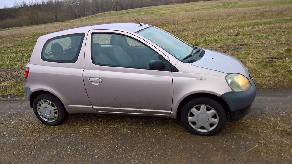 Toyota Yaris 1,0 billede 1