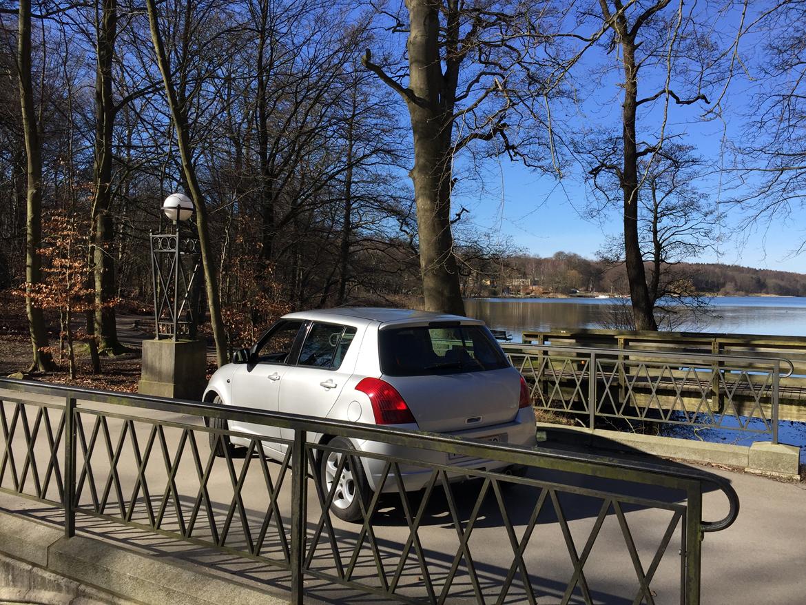 Suzuki SWIFT 1,5 GLX billede 4