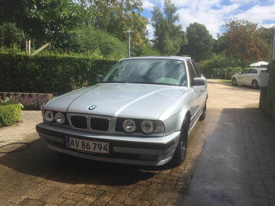 BMW E34 520i billede 1