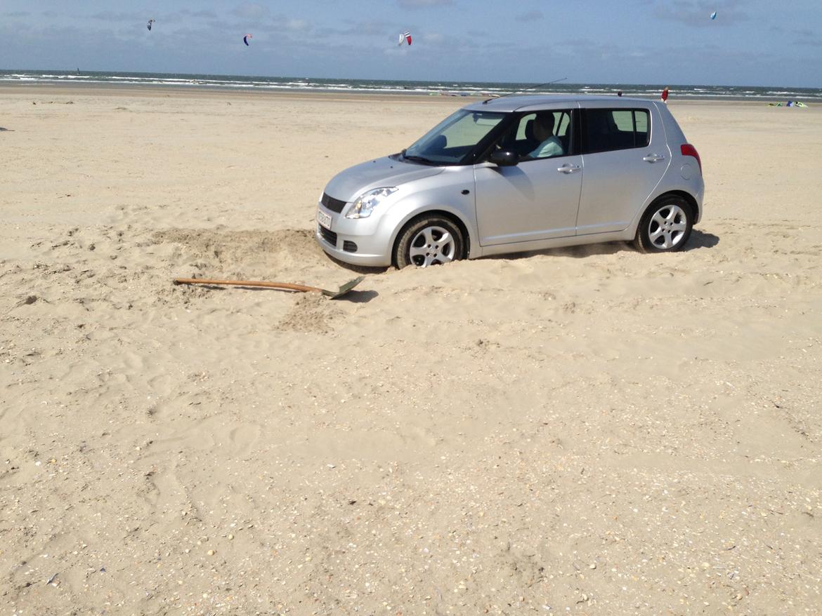 Suzuki SWIFT 1,5 GLX - Så kan den ikke klare mere den lille slæde...... billede 5