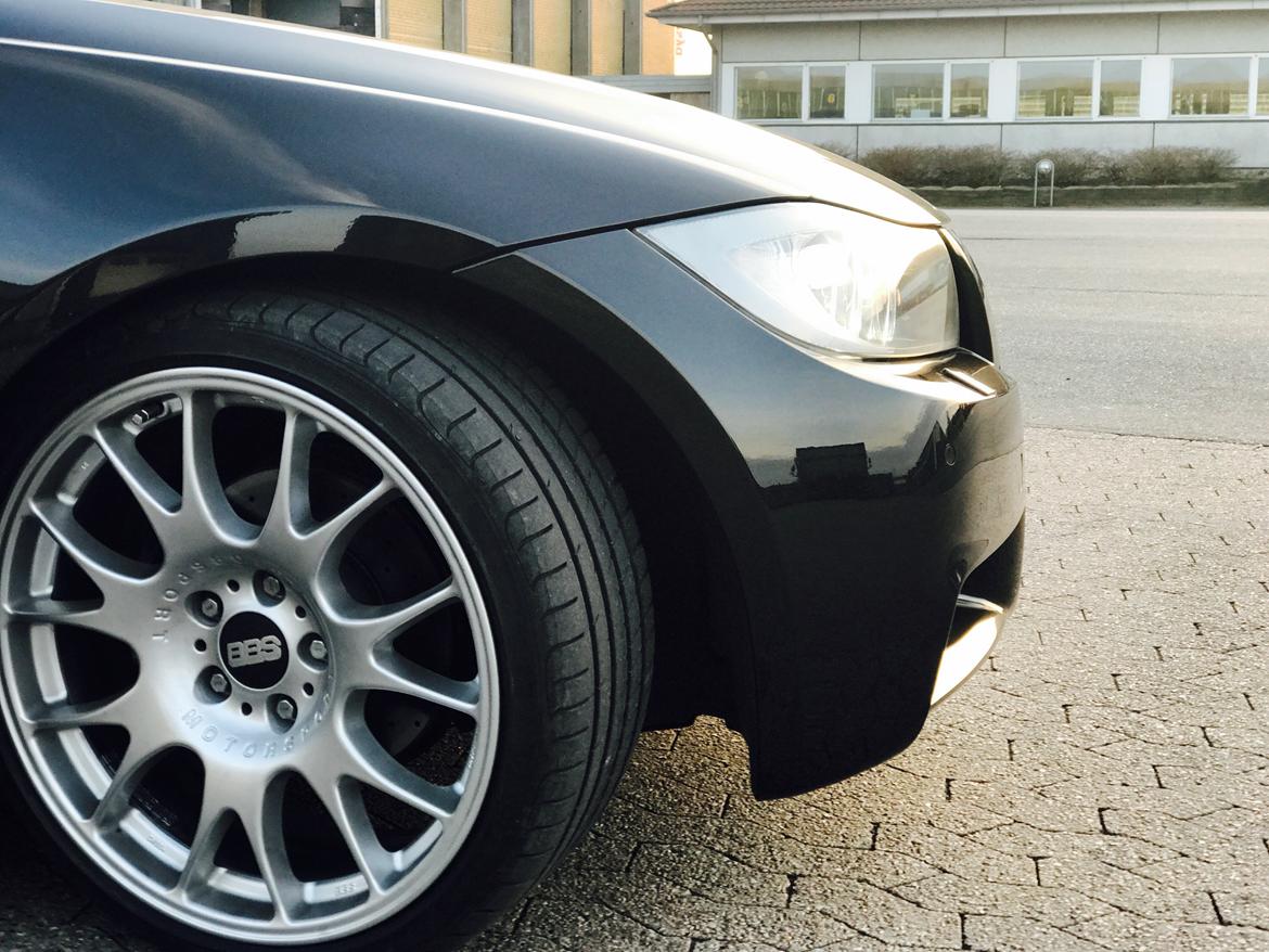 BMW E90 320D billede 7