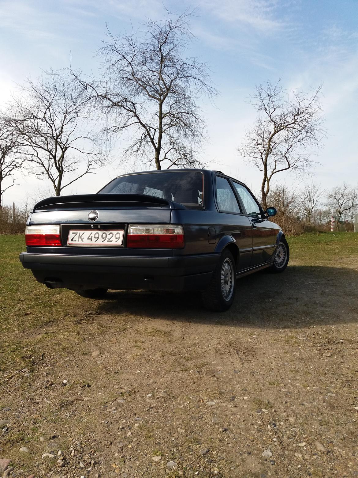 BMW E30 320 billede 5