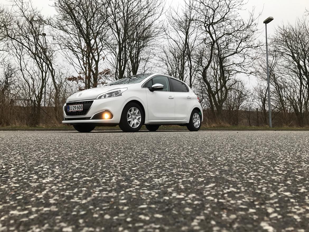 Peugeot 208 Desire sky billede 15