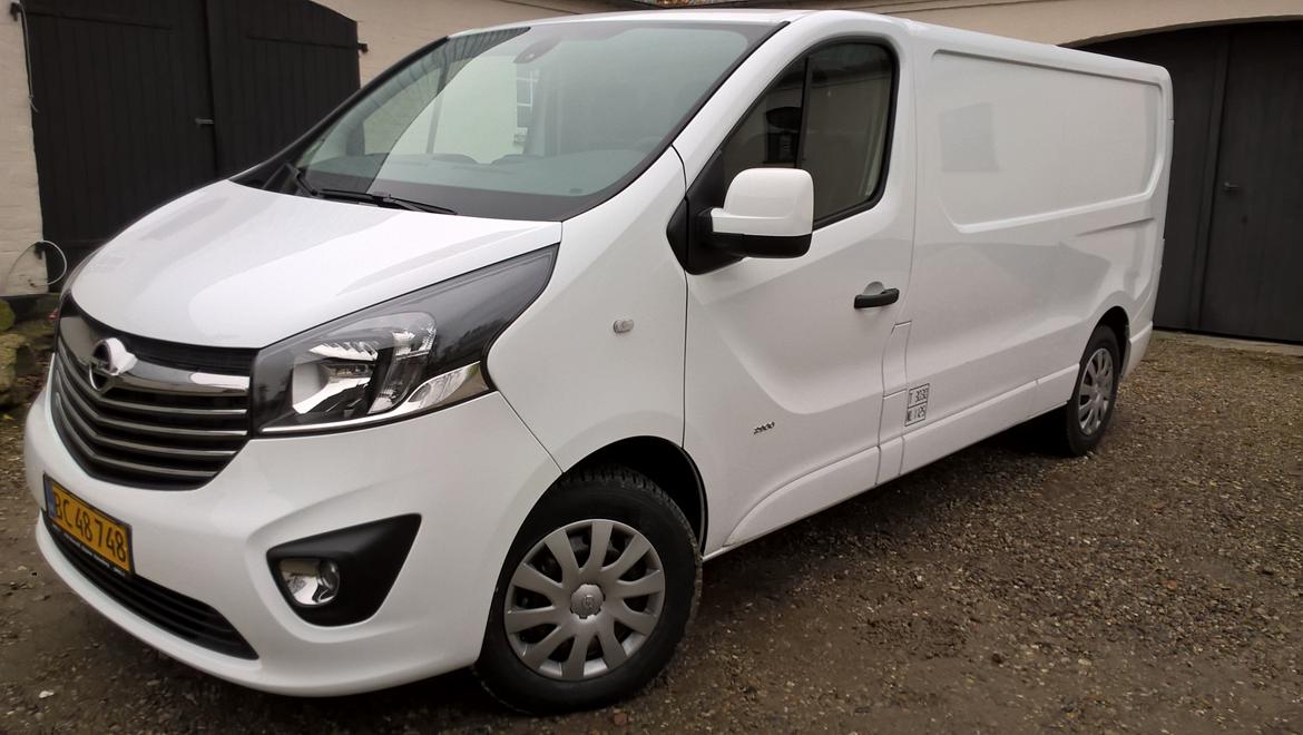 Opel vivaro billede 2