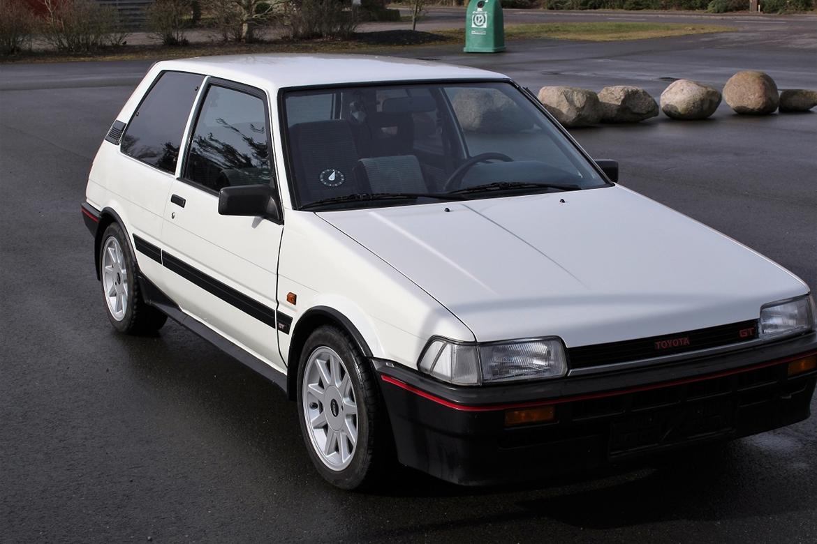 Toyota Corolla 1,6 GT Twin Cam 16 billede 9