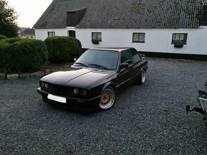 BMW E30 320I billede 5