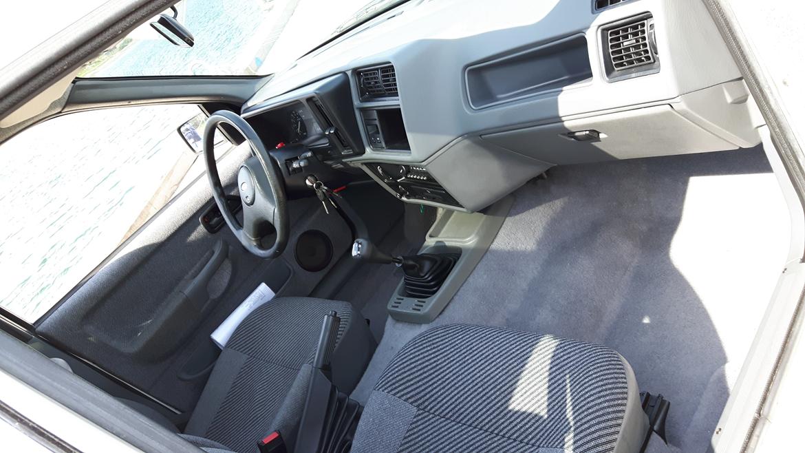Ford Sierra 1.6 billede 5