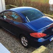 Peugeot 307 cc 2,0 16v