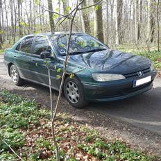 Peugeot 406 1,8 SR