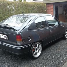 Opel Kadett e GSI 16V