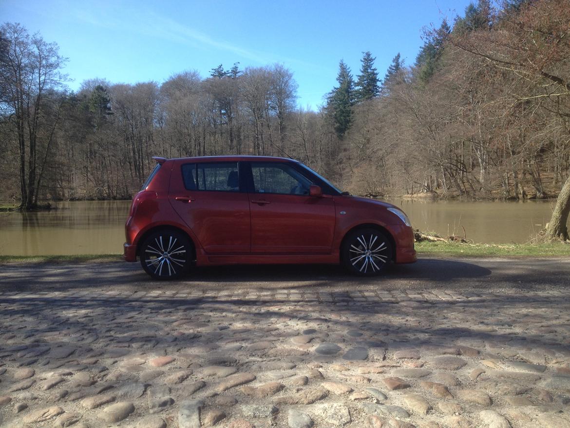 Suzuki SWIFT 1,5 billede 6
