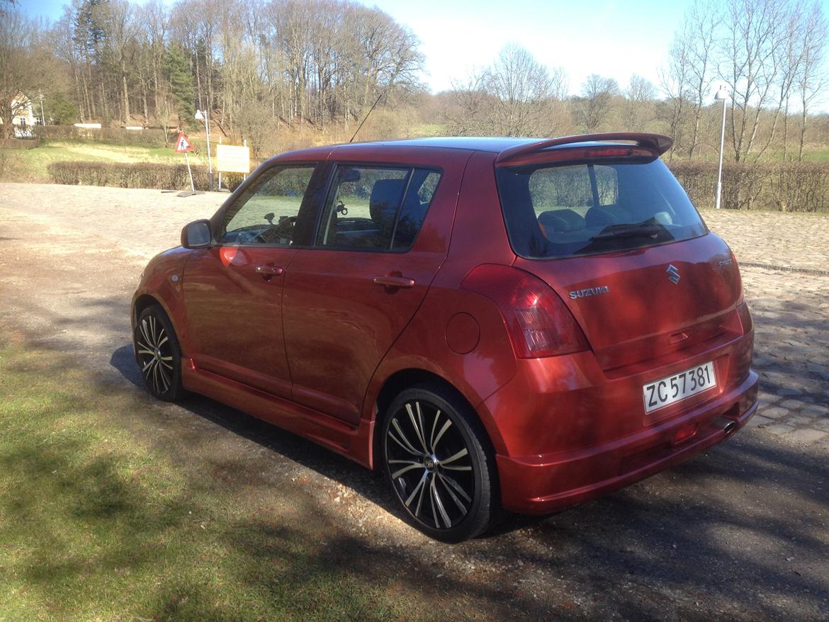 Suzuki SWIFT 1,5 billede 9