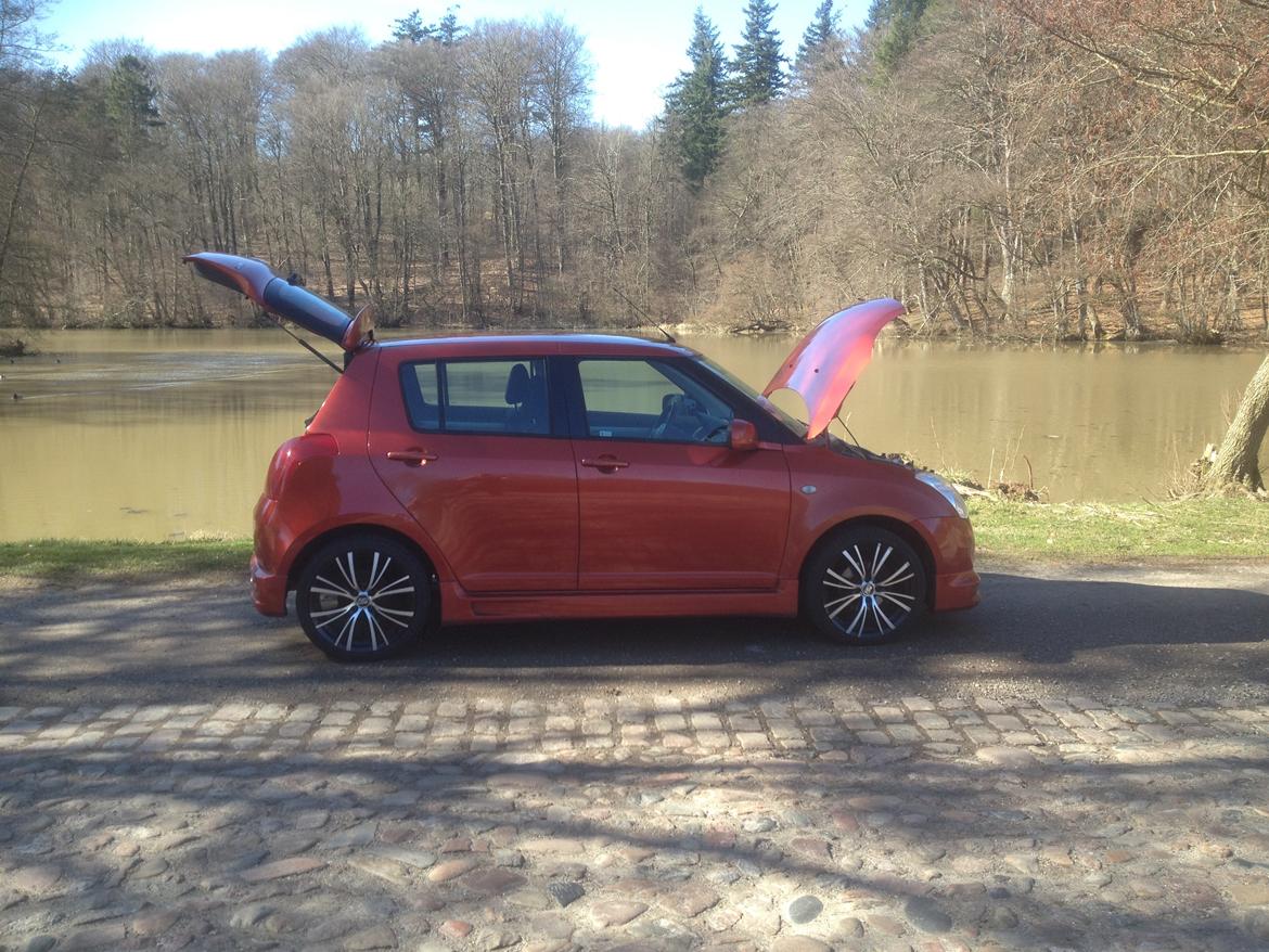 Suzuki SWIFT 1,5 billede 14