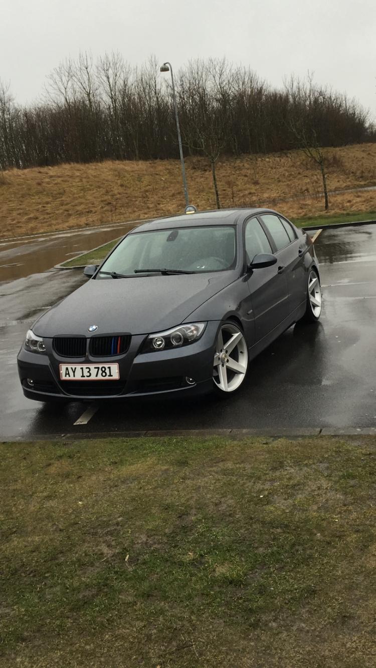 BMW E90 318D solgt billede 13