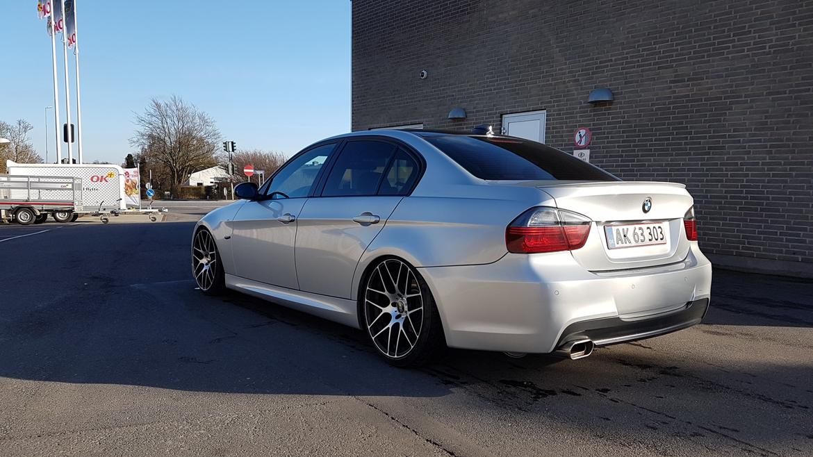 BMW 325i billede 12