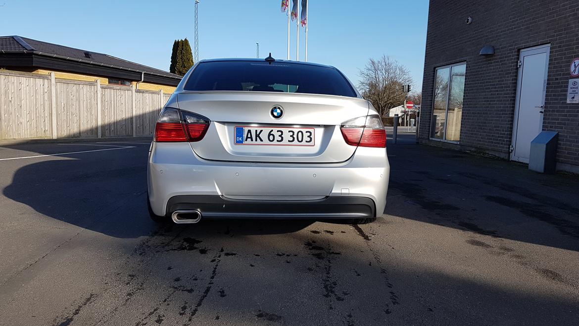 BMW 325i billede 13