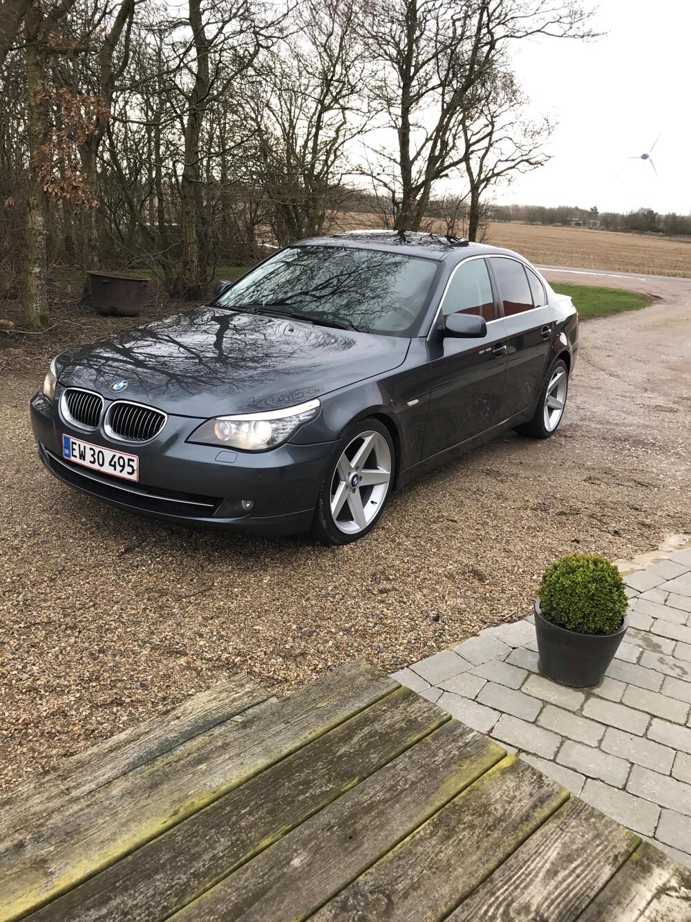 BMW E60 LCI 530d auto billede 1