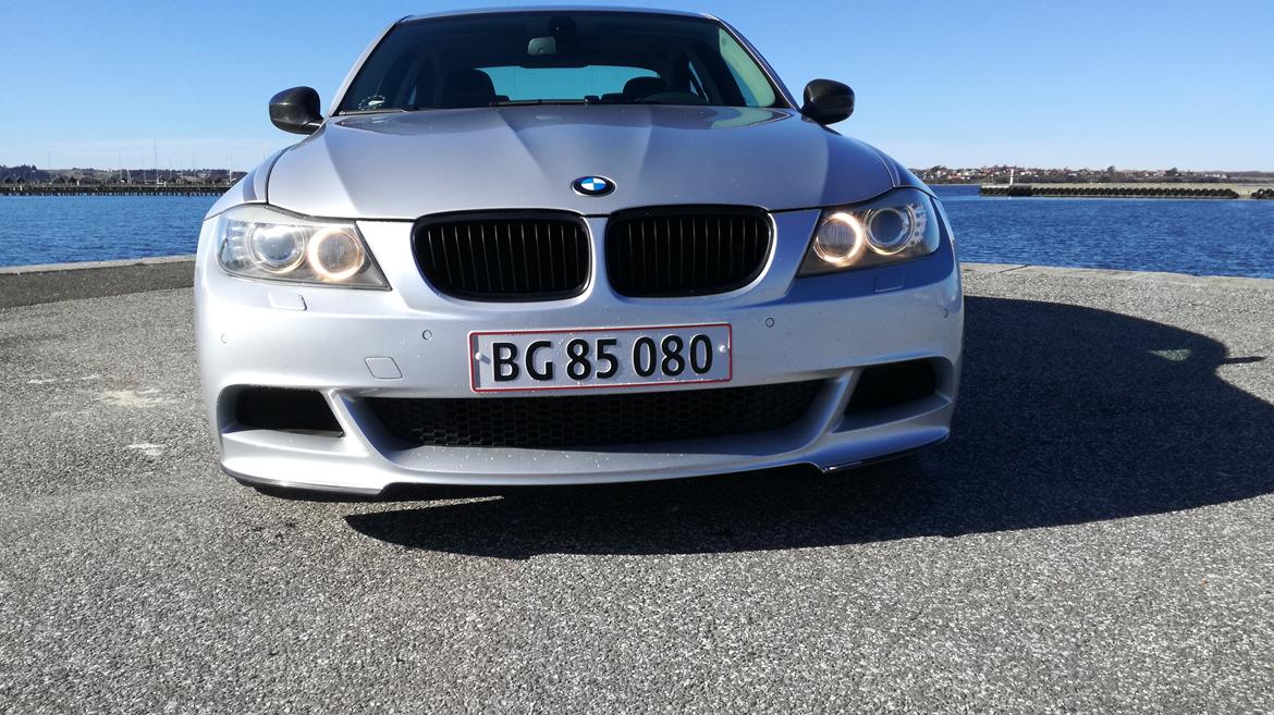 BMW 335i LCI Performance Edition / SOLGT :'( billede 3