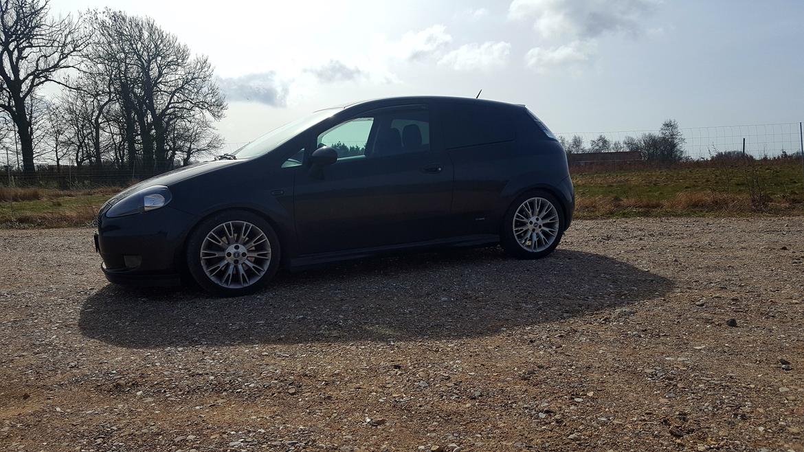 Fiat Grande Punto 1.9 jtd 130 sport (solgt) billede 16