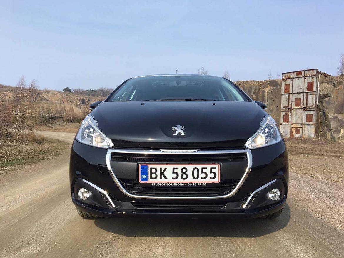 Peugeot 208 Envy Sky billede 2