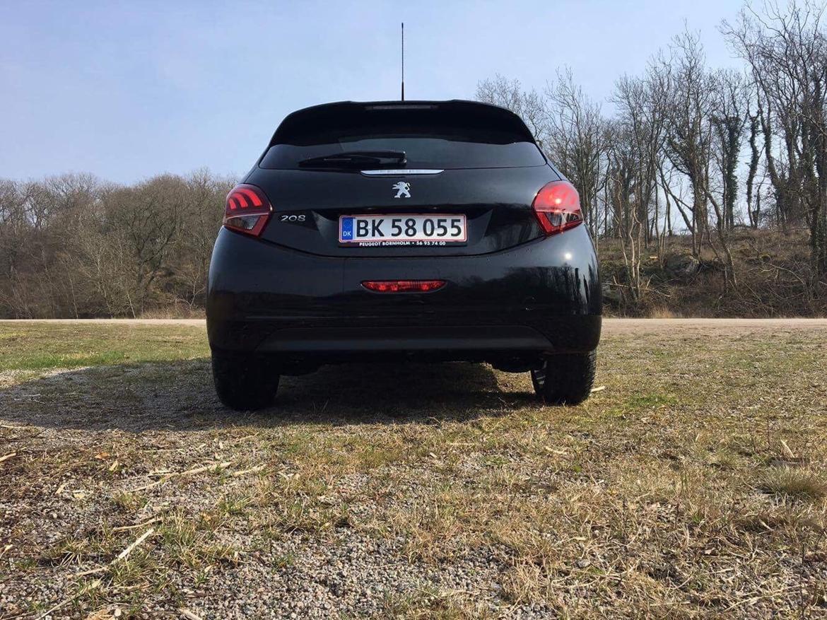 Peugeot 208 Envy Sky billede 3