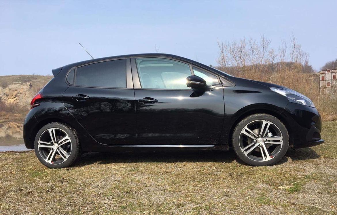 Peugeot 208 Envy Sky billede 7