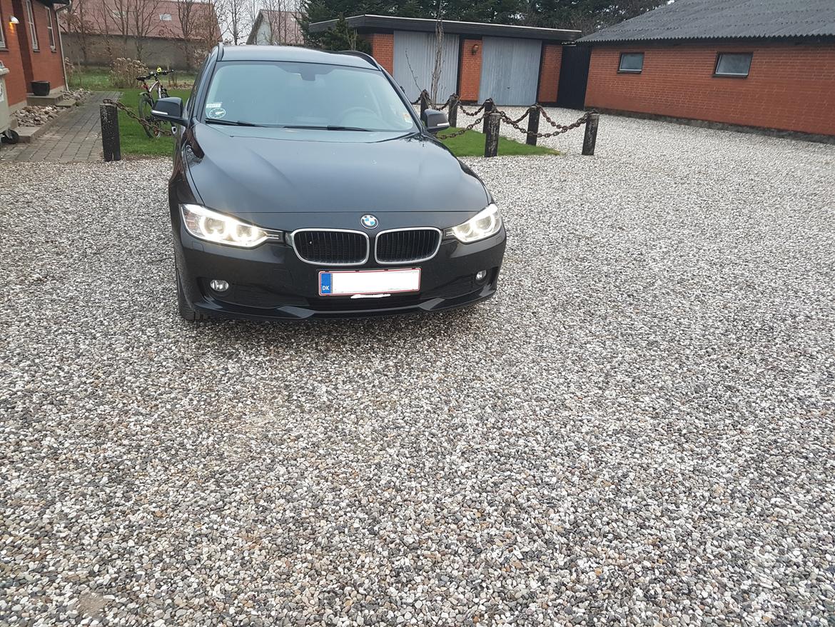 BMW 320d Touring billede 8