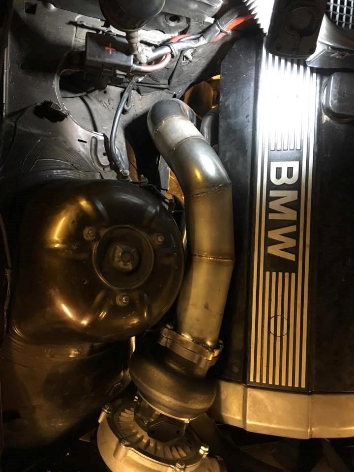 BMW 320i /325 Turbo - Igang med Downpipe billede 8