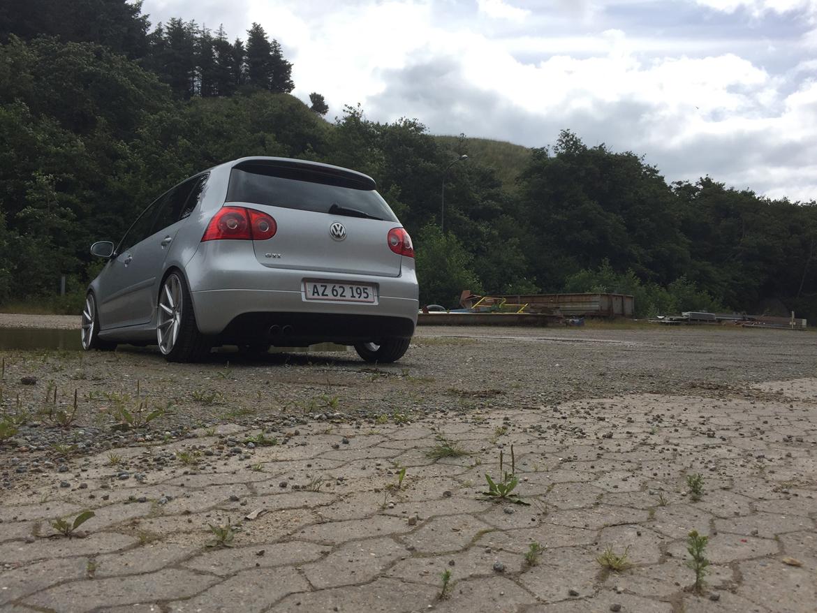 VW Golf V GTI billede 12