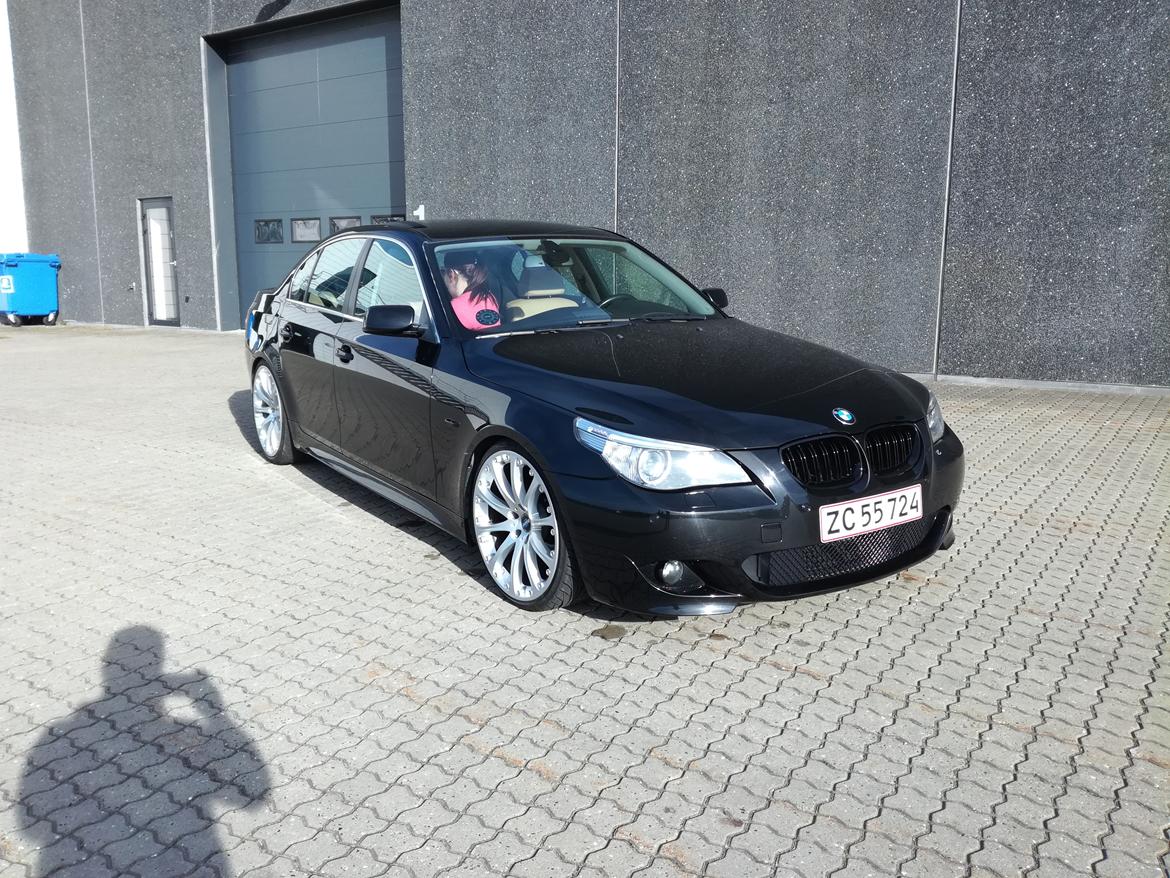 BMW 520i billede 2