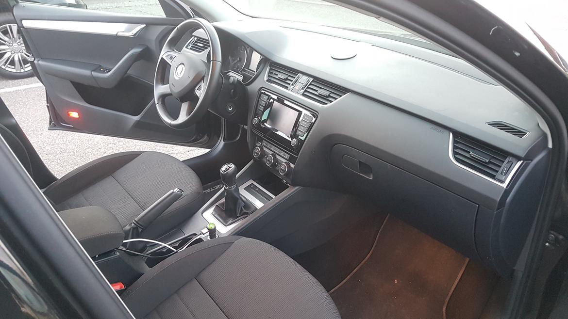 Skoda Octavia Combi 1,2 TSI Elegance billede 7