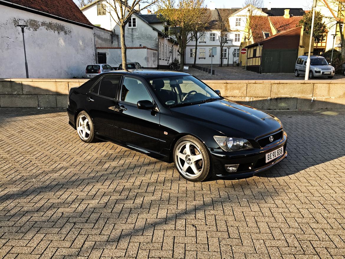 Lexus IS200 Sport billede 23