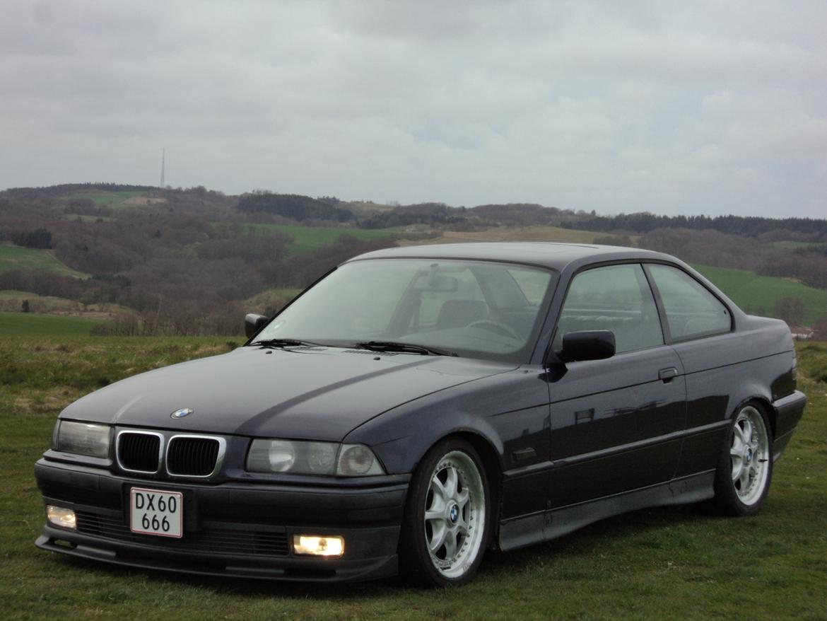 BMW E36 318iS Coupe billede 1