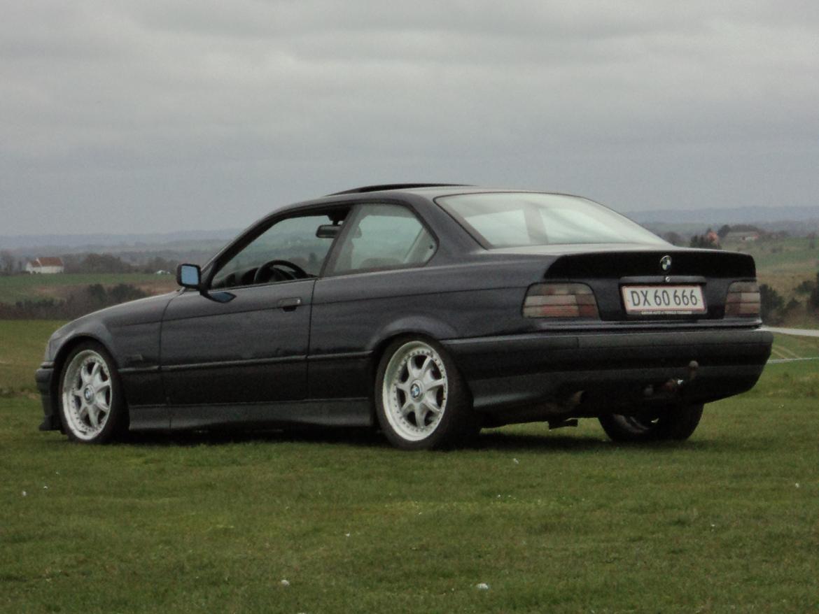 BMW E36 318iS Coupe billede 3