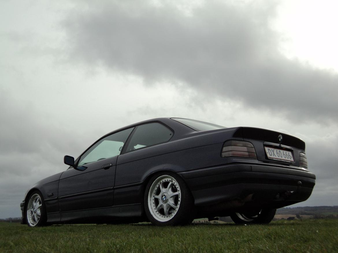 BMW E36 318iS Coupe billede 7
